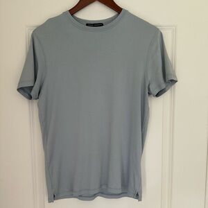Robert Barakett Men’s Short Sleeve Pima Cotton Crewneck Size Small in Blue Fog